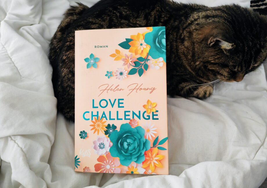 "Love Challenge" von Helen Hoang: Hier findest du eine ausführliche Rezension zum zweiten Teil der Kiss, Love & Heart Trilogie